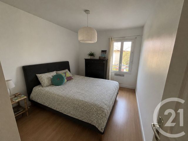Maison &agrave; louer - 5 pi&egrave;ces - 95,80 m2 - Le Bouscat - 33 - AQUITAINE
