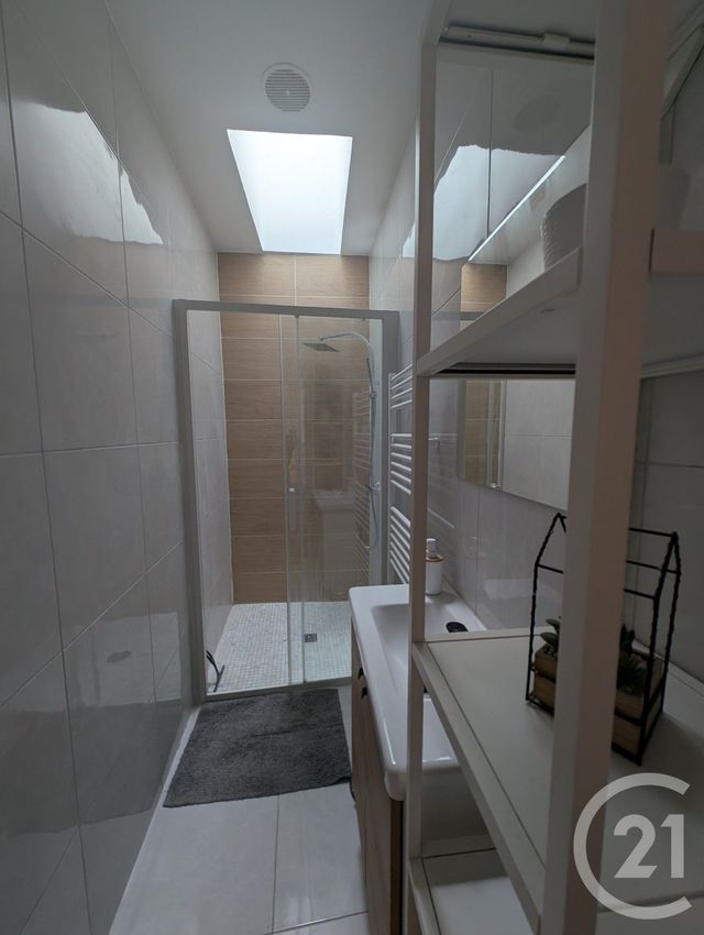Maison &agrave; louer - 2 pi&egrave;ces - 48,97 m2 - Le Taillan Medoc - 33 - AQUITAINE