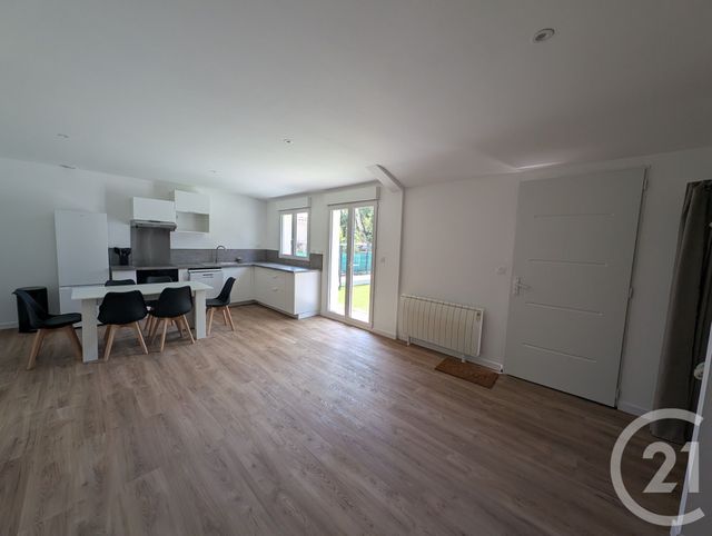 Maison &agrave; louer - 3 pi&egrave;ces - 71,59 m2 - Merignac - 33 - AQUITAINE