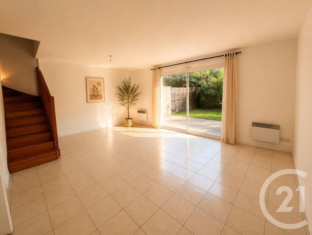 Maison &agrave; louer - 5 pi&egrave;ces - 96,67 m2 - Le Bouscat - 33 - AQUITAINE