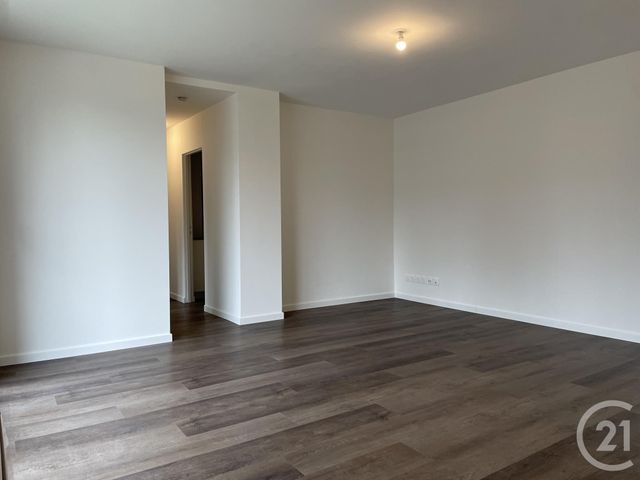 Appartement F4 &agrave; louer - 4 pi&egrave;ces - 65,82 m2 - Bordeaux - 33 - AQUITAINE