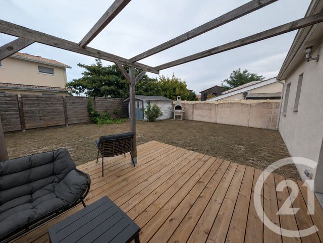 Maison &agrave; louer - 4 pi&egrave;ces - 73 m2 - St Medard En Jalles - 33 - AQUITAINE