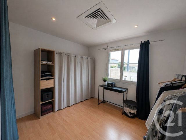 Maison &agrave; louer - 4 pi&egrave;ces - 73 m2 - St Medard En Jalles - 33 - AQUITAINE