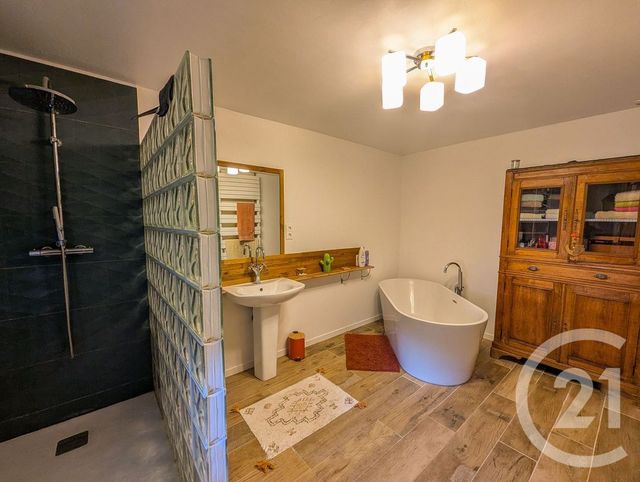 Maison &agrave; louer - 4 pi&egrave;ces - 182,17 m2 - Brach - 33 - AQUITAINE