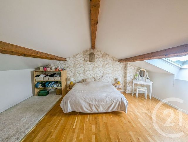 Maison &agrave; louer - 4 pi&egrave;ces - 182,17 m2 - Brach - 33 - AQUITAINE