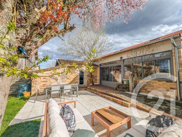Maison &agrave; louer - 4 pi&egrave;ces - 182,17 m2 - Brach - 33 - AQUITAINE