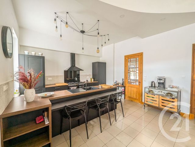 Maison &agrave; louer - 4 pi&egrave;ces - 182,17 m2 - Brach - 33 - AQUITAINE