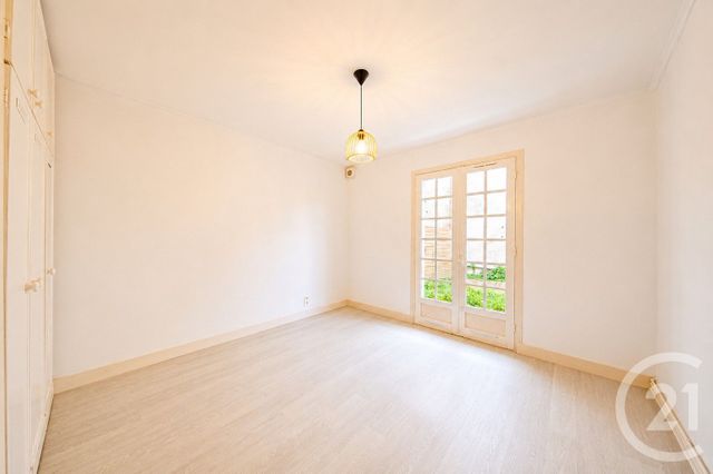 Maison &agrave; louer - 3 pi&egrave;ces - 73,01 m2 - Le Haillan - 33 - AQUITAINE