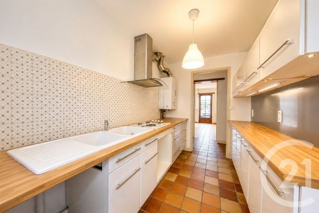 Maison &agrave; louer - 3 pi&egrave;ces - 73,01 m2 - Le Haillan - 33 - AQUITAINE