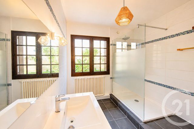 Maison &agrave; louer - 3 pi&egrave;ces - 73,01 m2 - Le Haillan - 33 - AQUITAINE