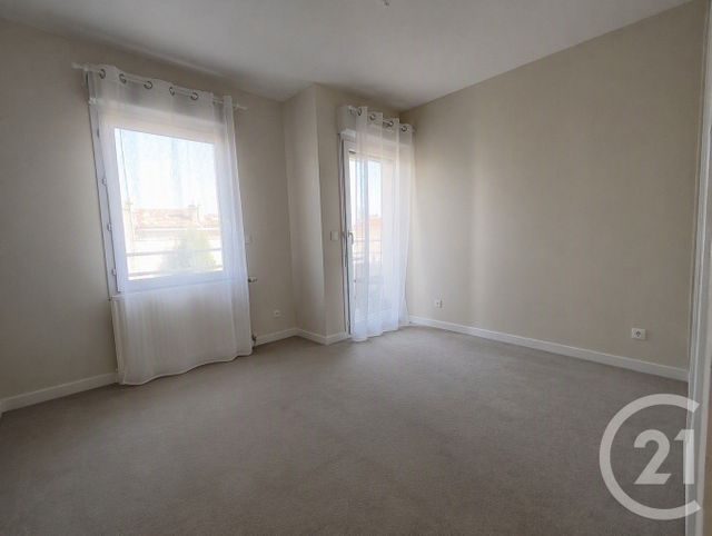 Appartement T3 &agrave; louer - 3 pi&egrave;ces - 75,30 m2 - Bordeaux - 33 - AQUITAINE