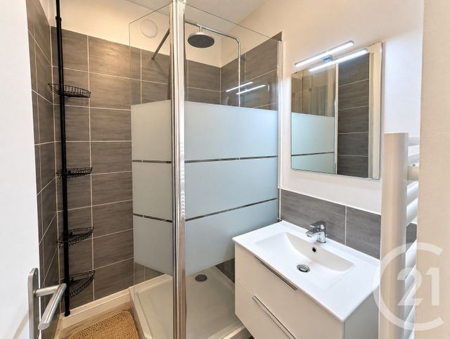 Appartement Studio &agrave; louer - 1 pi&egrave;ce - 26,66 m2 - Bordeaux - 33 - AQUITAINE