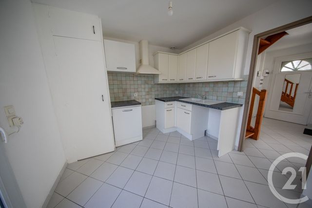 Maison &agrave; louer - 4 pi&egrave;ces - 66,70 m2 - St Medard En Jalles - 33 - AQUITAINE