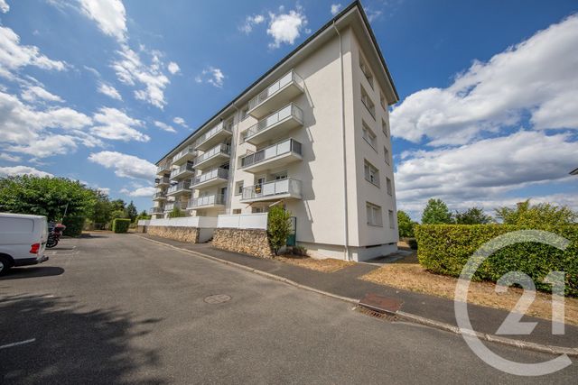 Appartement T4 &agrave; louer - 4 pi&egrave;ces - 87,96 m2 - St Medard En Jalles - 33 - AQUITAINE