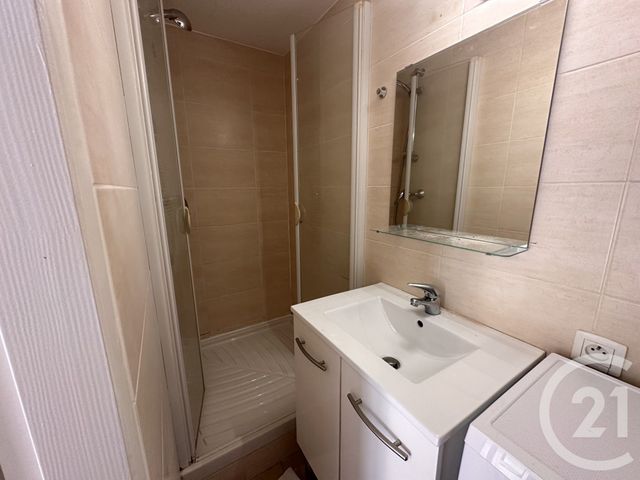 Appartement T1 &agrave; louer - 1 pi&egrave;ce - 12,19 m2 - St Medard En Jalles - 33 - AQUITAINE
