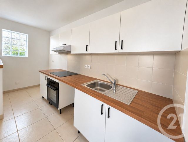 Appartement T2 &agrave; louer - 2 pi&egrave;ces - 38,67 m2 - Le Haillan - 33 - AQUITAINE