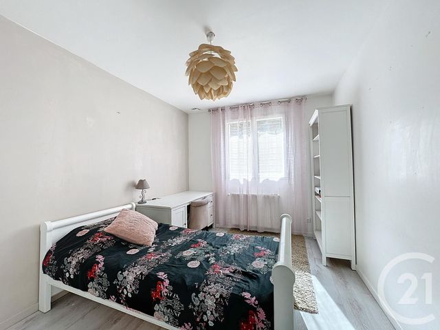 Maison à vendre - 7 pièces - 246 m2 - Epone - 78 - ILE-DE-FRANCE