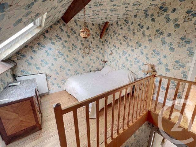 Maison à vendre - 7 pièces - 106,96 m2 - Aubergenville - 78 - ILE-DE-FRANCE