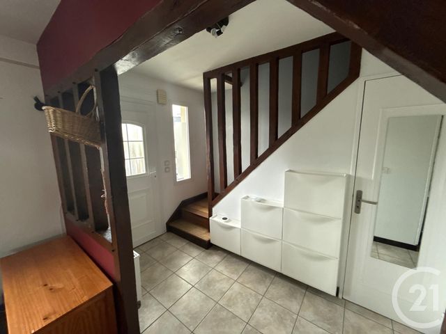 Maison &agrave; louer - 5 pi&egrave;ces - 73,35 m2 - Ecquevilly - 78 - ILE-DE-FRANCE