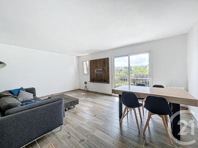 Appartement F3 à louer - 3 pièces - 67,74 m2 - Ecquevilly - 78 - ILE-DE-FRANCE