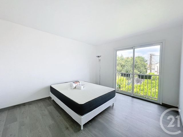 Appartement F3 à louer - 3 pièces - 67,74 m2 - Ecquevilly - 78 - ILE-DE-FRANCE