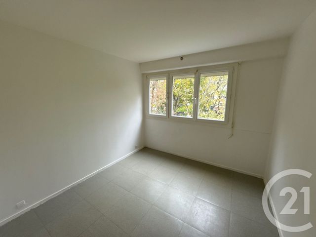 Appartement F4 &agrave; vendre - 4 pi&egrave;ces - 74,35 m2 - Aubergenville - 78 - ILE-DE-FRANCE
