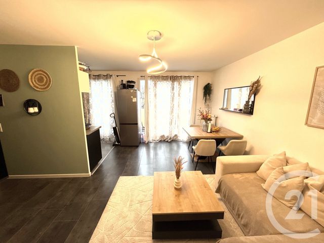 Appartement F3 &agrave; vendre - 3 pi&egrave;ces - 65 m2 - Les Mureaux - 78 - ILE-DE-FRANCE