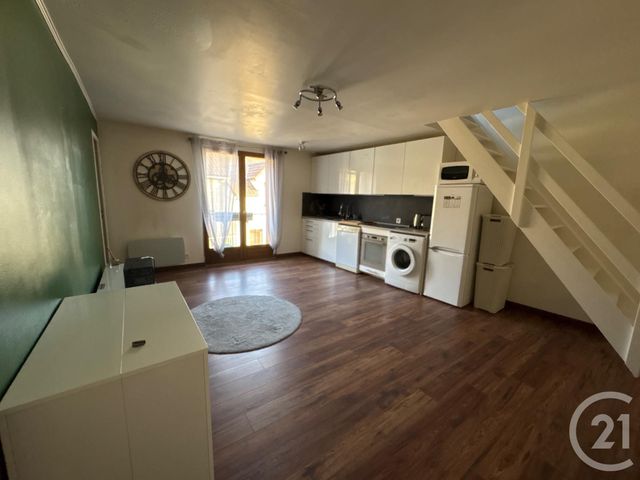 Appartement Duplex à louer - 2 pièces - 37,47 m2 - Bouafle - 78 - ILE-DE-FRANCE