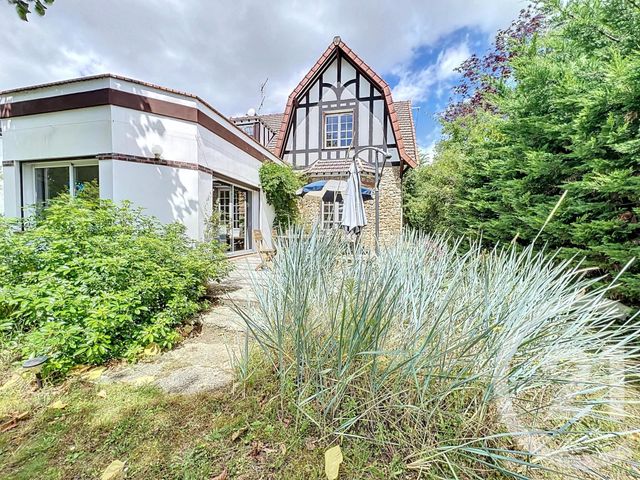 Maison à vendre - 7 pièces - 150 m2 - Aubergenville - 78 - ILE-DE-FRANCE