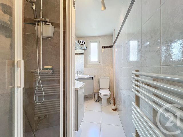 Maison à vendre - 7 pièces - 150 m2 - Aubergenville - 78 - ILE-DE-FRANCE