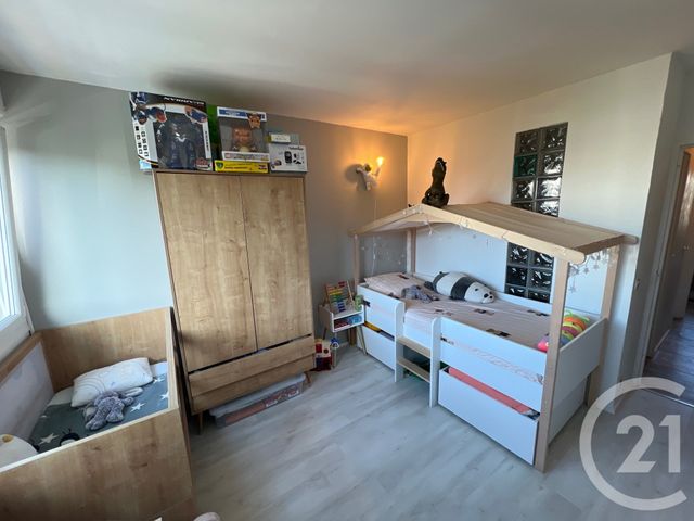 Appartement F4 &agrave; vendre - 4 pi&egrave;ces - 74,71 m2 - Aubergenville - 78 - ILE-DE-FRANCE
