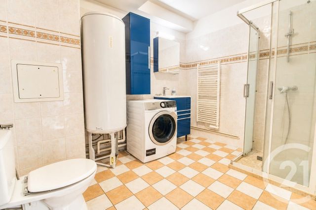 Appartement F3 &agrave; louer - 3 pi&egrave;ces - 61,53 m2 - Aubergenville - 78 - ILE-DE-FRANCE