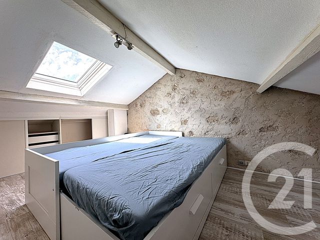 Appartement F1 &agrave; louer - 1 pi&egrave;ce - 14,65 m2 - La Falaise - 78 - ILE-DE-FRANCE