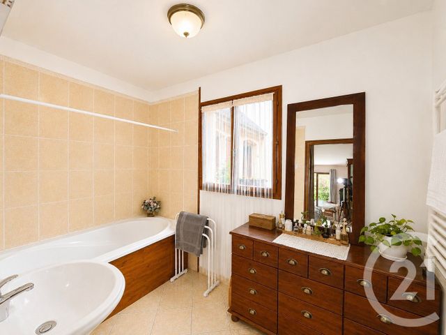 Maison &agrave; vendre - 6 pi&egrave;ces - 197 m2 - Thoiry - 78 - ILE-DE-FRANCE