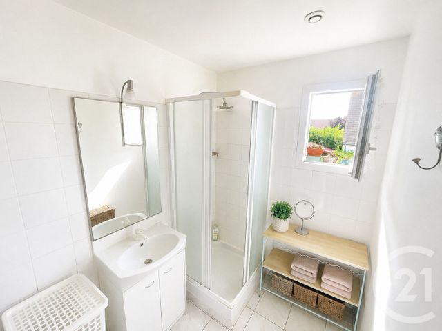 Appartement F3 &agrave; vendre - 3 pi&egrave;ces - 50,27 m2 - Mezieres Sur Seine - 78 - ILE-DE-FRANCE