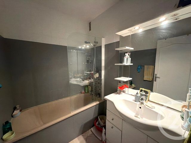Appartement F2 &agrave; vendre - 2 pi&egrave;ces - 55,47 m2 - Les Mureaux - 78 - ILE-DE-FRANCE