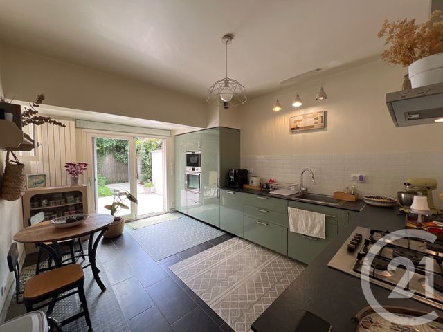 Maison &agrave; vendre - 7 pi&egrave;ces - 145 m2 - Maule - 78 - ILE-DE-FRANCE