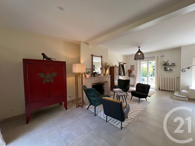 Maison &agrave; vendre - 7 pi&egrave;ces - 145 m2 - Maule - 78 - ILE-DE-FRANCE