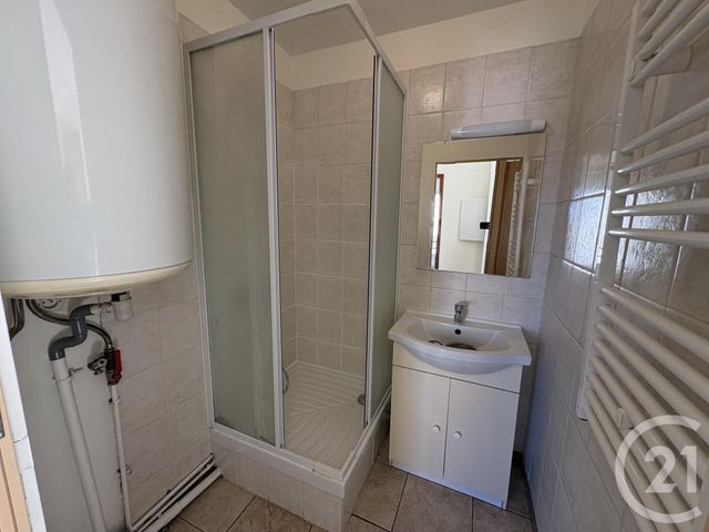 Appartement F2 &agrave; louer - 2 pi&egrave;ces - 38,18 m2 - Les Mureaux - 78 - ILE-DE-FRANCE
