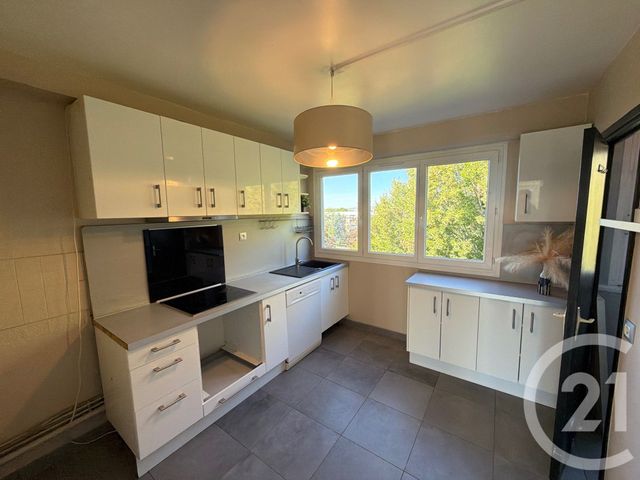 Appartement F4 &agrave; vendre - 4 pi&egrave;ces - 84,91 m2 - Aubergenville - 78 - ILE-DE-FRANCE