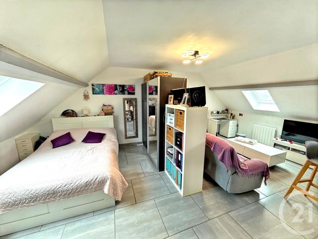 Appartement Studio &agrave; louer - 1 pi&egrave;ce - 29,78 m2 - Ecquevilly - 78 - ILE-DE-FRANCE