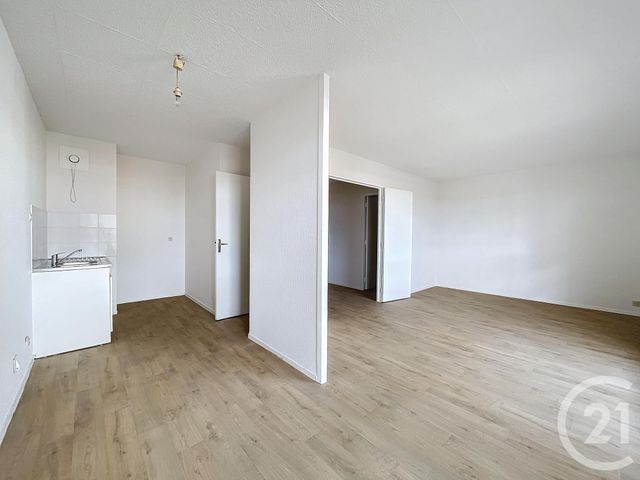 Appartement F2 à vendre - 2 pièces - 53,20 m2 - Les Mureaux - 78 - ILE-DE-FRANCE