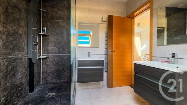 Maison &agrave; vendre - 7 pi&egrave;ces - 190 m2 - Ully St Georges - 60 - PICARDIE