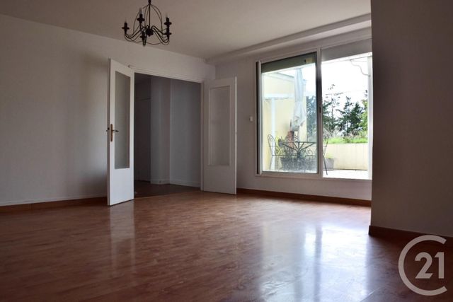 Appartement F4 à vendre - 3 pièces - 74 m2 - Epinay Sur Seine - 93 - ILE-DE-FRANCE