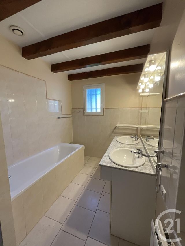 Maison &agrave; louer - 5 pi&egrave;ces - 146,87 m2 - St Projet - 46 - MIDI-PYRENEES