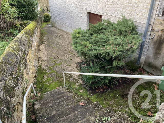 Appartement F2 &agrave; louer - 2 pi&egrave;ces - 36,93 m2 - Gourdon - 46 - MIDI-PYRENEES