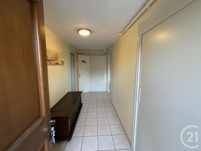 Appartement F2 &agrave; louer - 2 pi&egrave;ces - 36,93 m2 - Gourdon - 46 - MIDI-PYRENEES