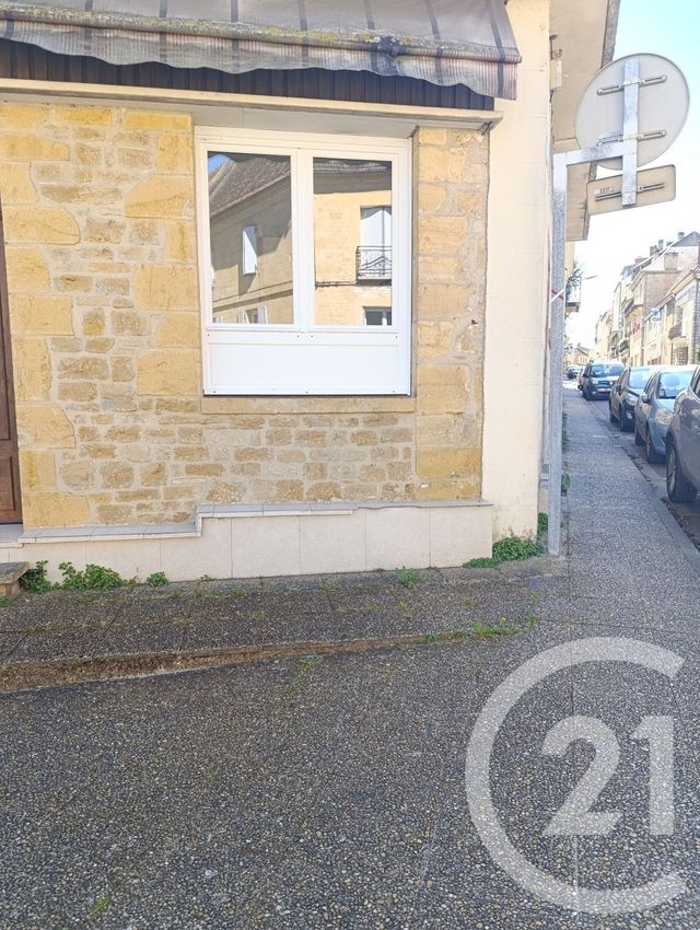 Appartement Studio à louer - 1 pièce - 38,11 m2 - Gourdon - 46 - MIDI-PYRENEES