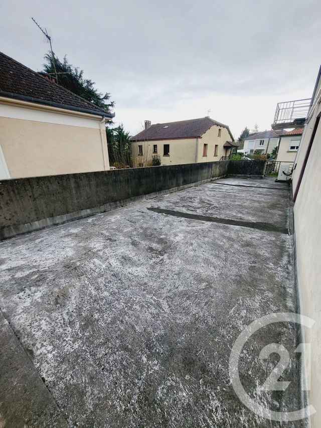 Appartement F4 à louer - 4 pièces - 98,19 m2 - Gourdon - 46 - MIDI-PYRENEES