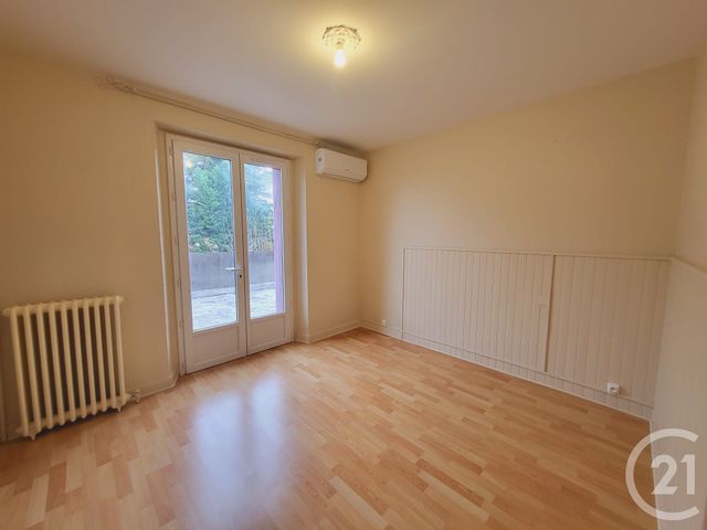 Appartement F4 à louer - 4 pièces - 98,19 m2 - Gourdon - 46 - MIDI-PYRENEES